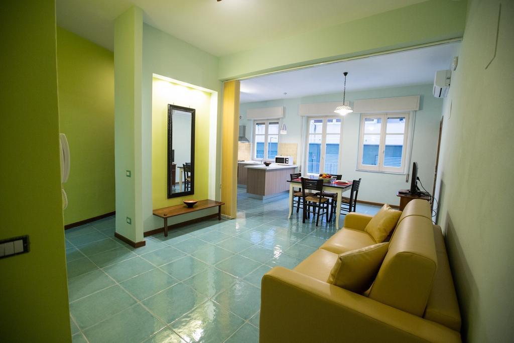 Il Nido Del Sole Apartment Cefalu Room photo